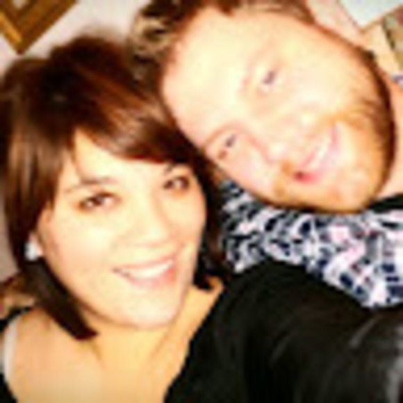 Meet your Posher, Courtney - Picture 1 of 1